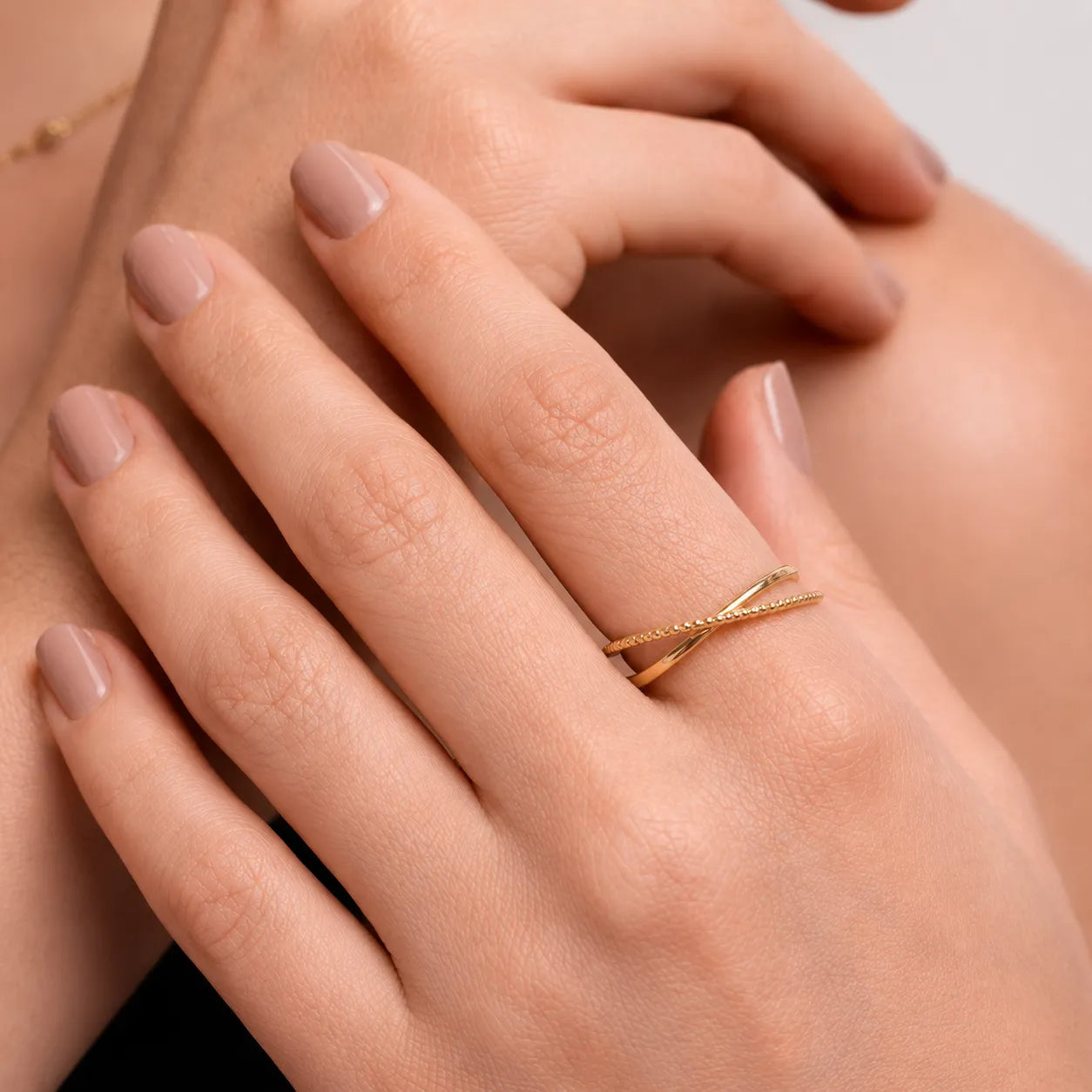 Grazia — Anel de Encontro Dourado